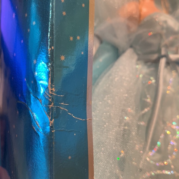 2001 Barbie Collectors Edition NEW Vintage stunning blue dress Barbie princess - Picture 6 of 7